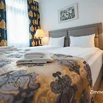 Kurhaus Ξενοδοχείο Bad Doberan